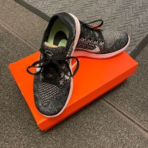 Nike Black and White Athletic Shoes